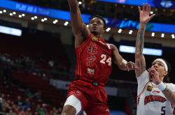 开云体育官网-EG轻取菲尼克斯太阳，姆巴佩完成史诗逆转宿敌对决2025世界赛，留下经典瞬间的简单介绍