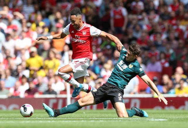 博洛尼亚主场一球小胜，暂时脱离降级区