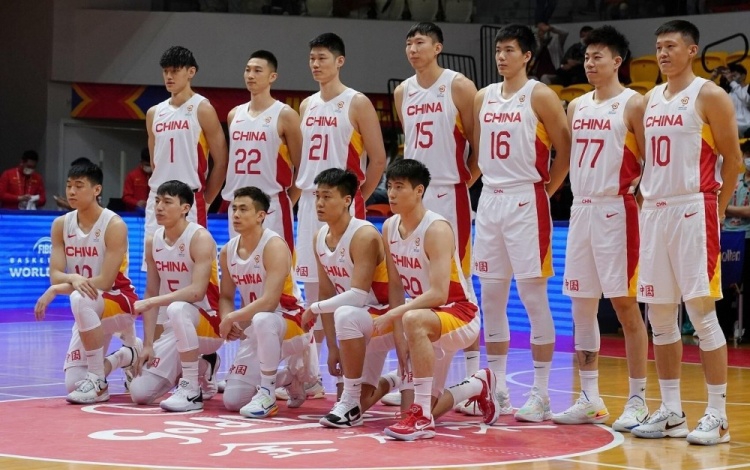 云南男篮新科班底发威,迎来新的篮球格局 云南男篮新科班底发威,迎来新的篮球格局