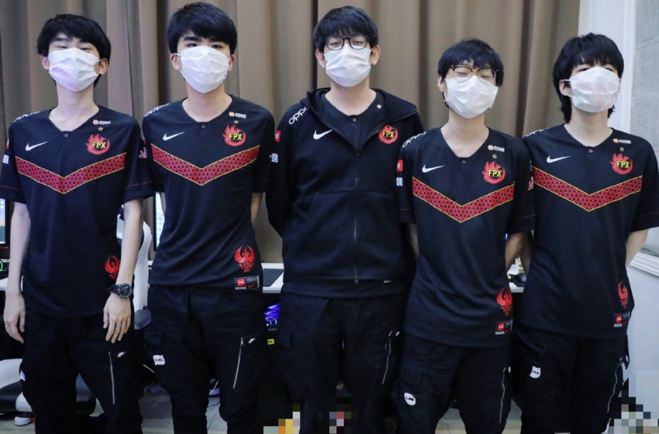 LGD轻取TSM，Selfmade打破历史纪录的简单介绍